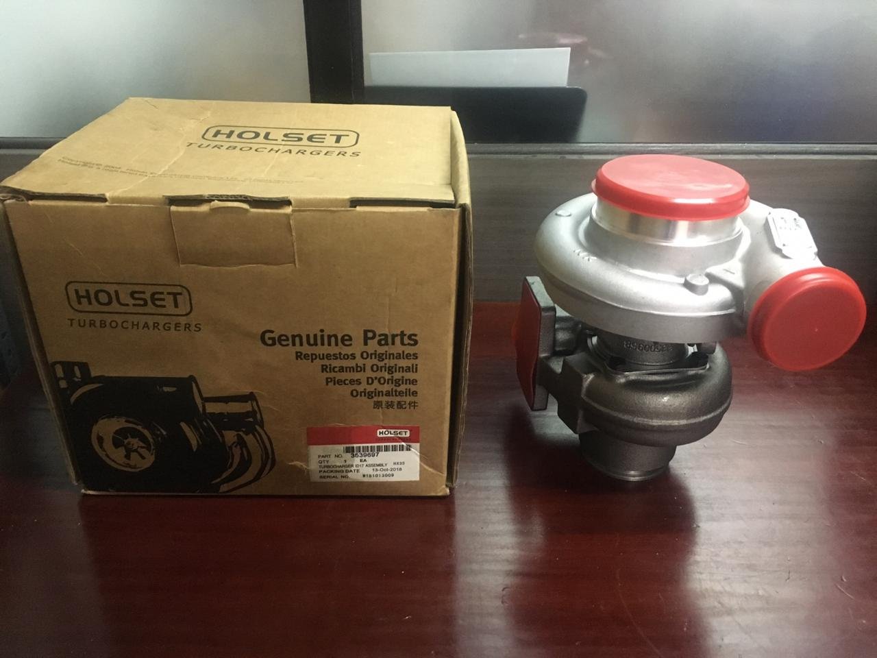 Turbo Holset sin Valvula para motor Cummins 6BT
