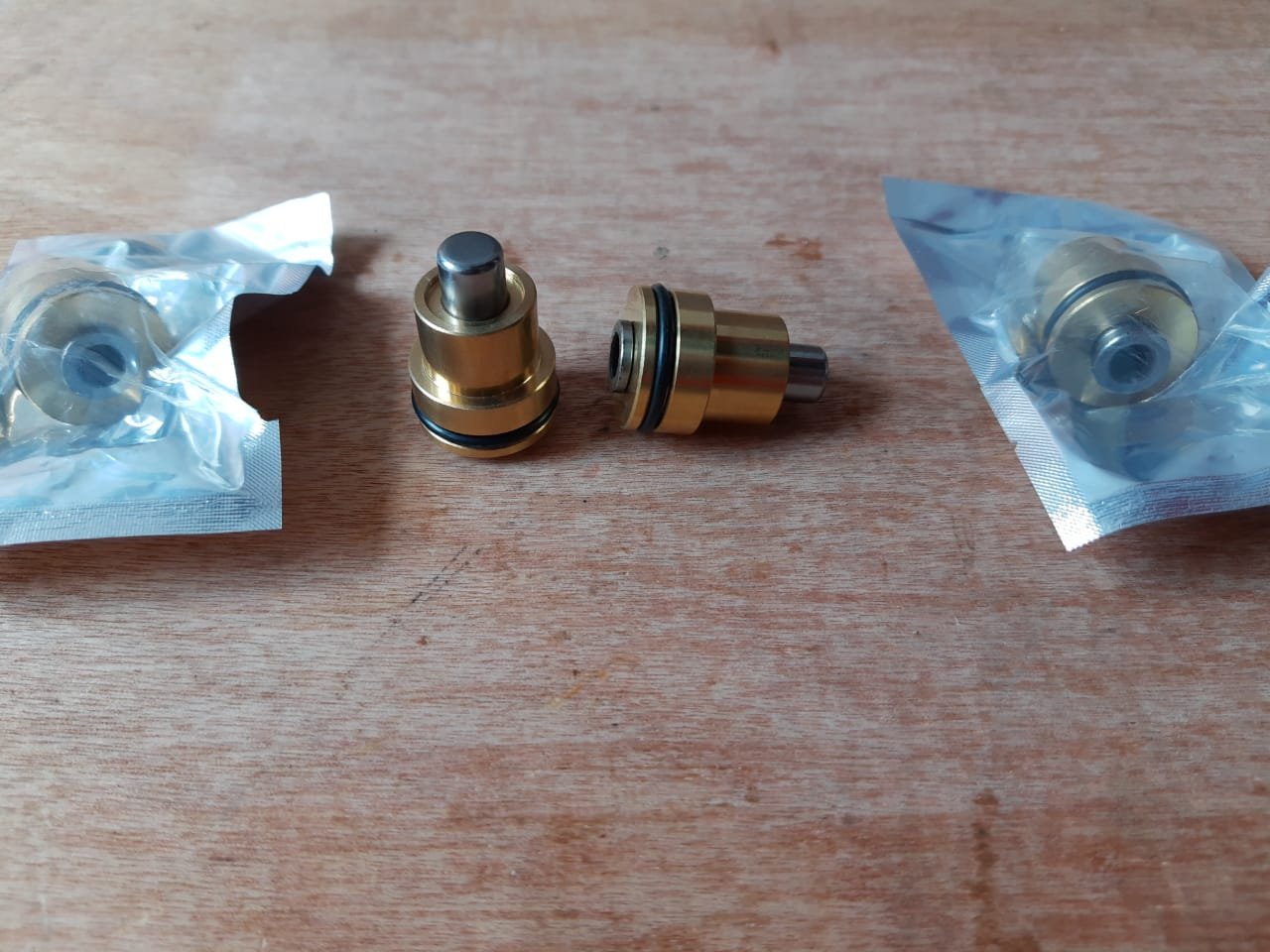 Balas de mandos de pedales para Hyundai R210
