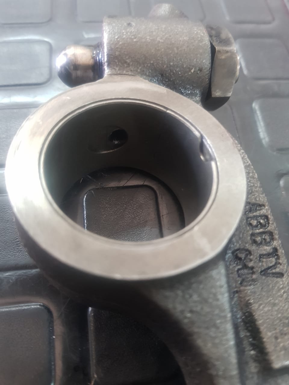 Balancin Valvulas motor Cummins ISM, foto 4