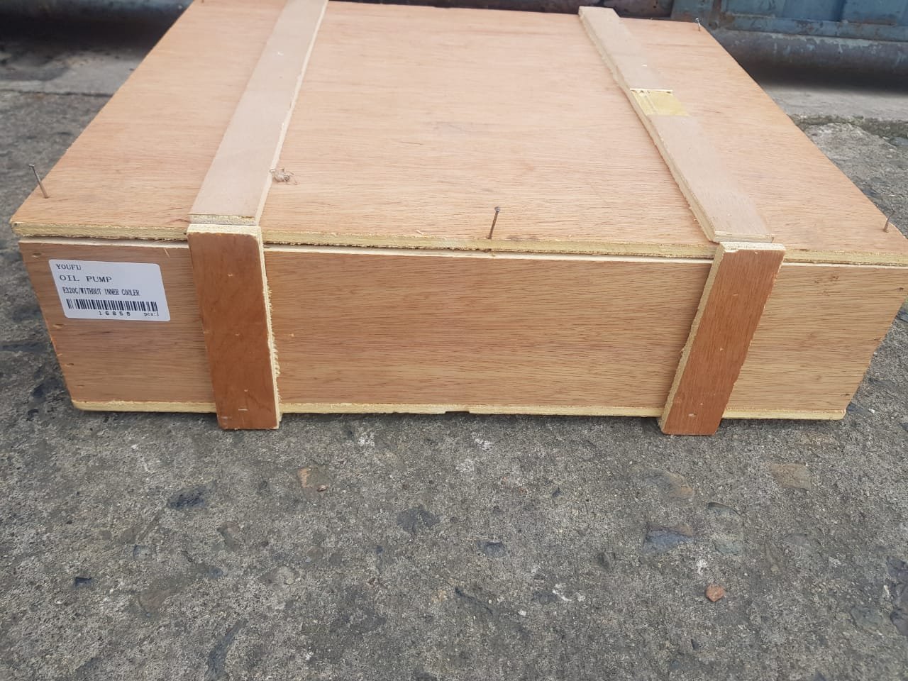 Tapa Bomba aceite Caterpillar 320B, foto 9