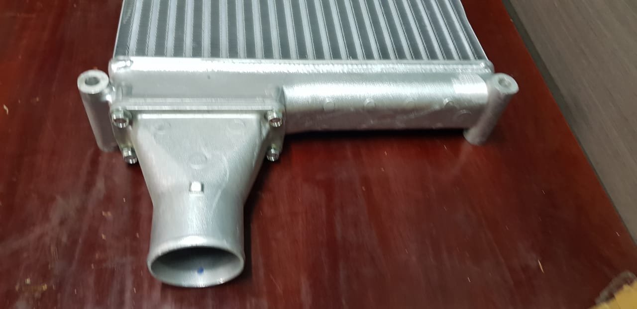 Radiador o Enfriador de Aceite Hidráulico, Kobelco SK210-6E,  SK210-8, foto 2