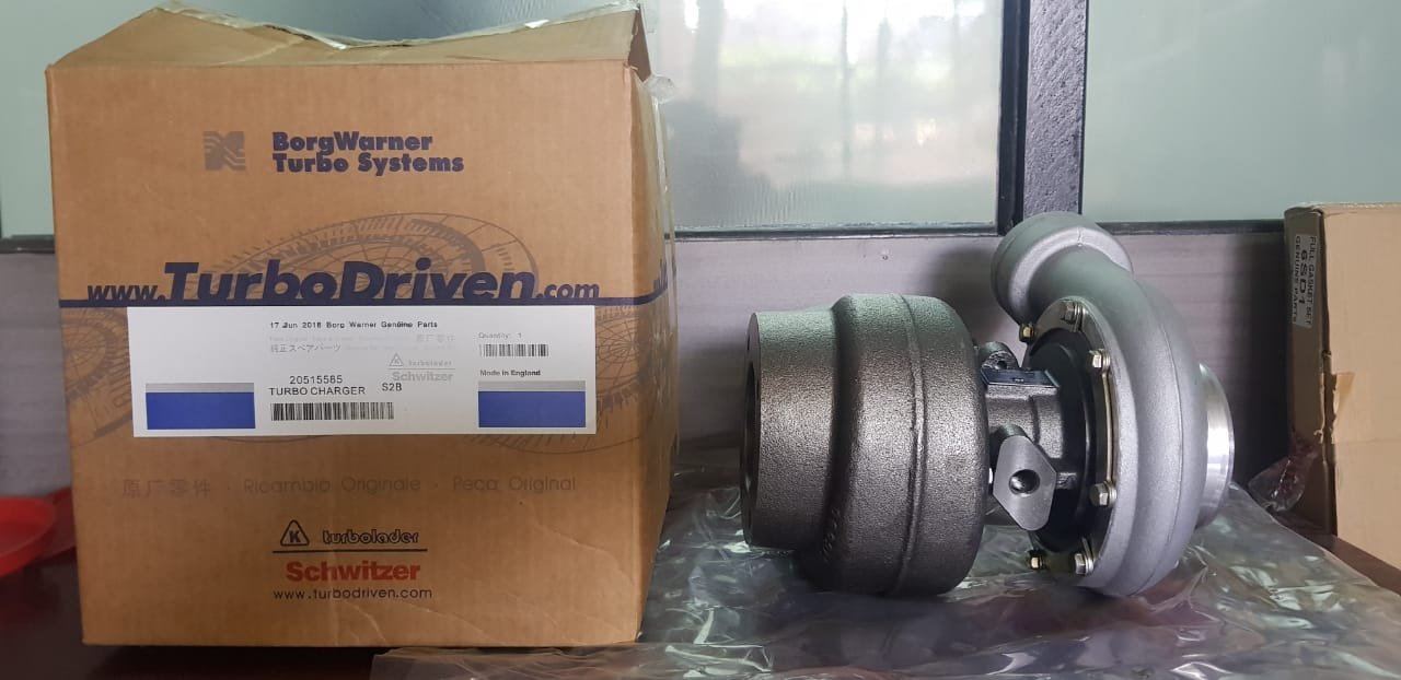 Turbo motor D6D sin Valvula, Excavadora Volvo EC210, foto 4