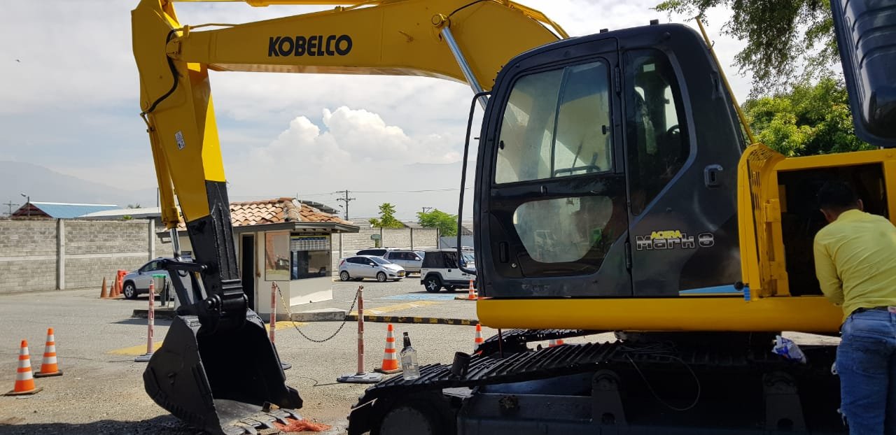 Kobelco SK210 Mark 8, foto 9