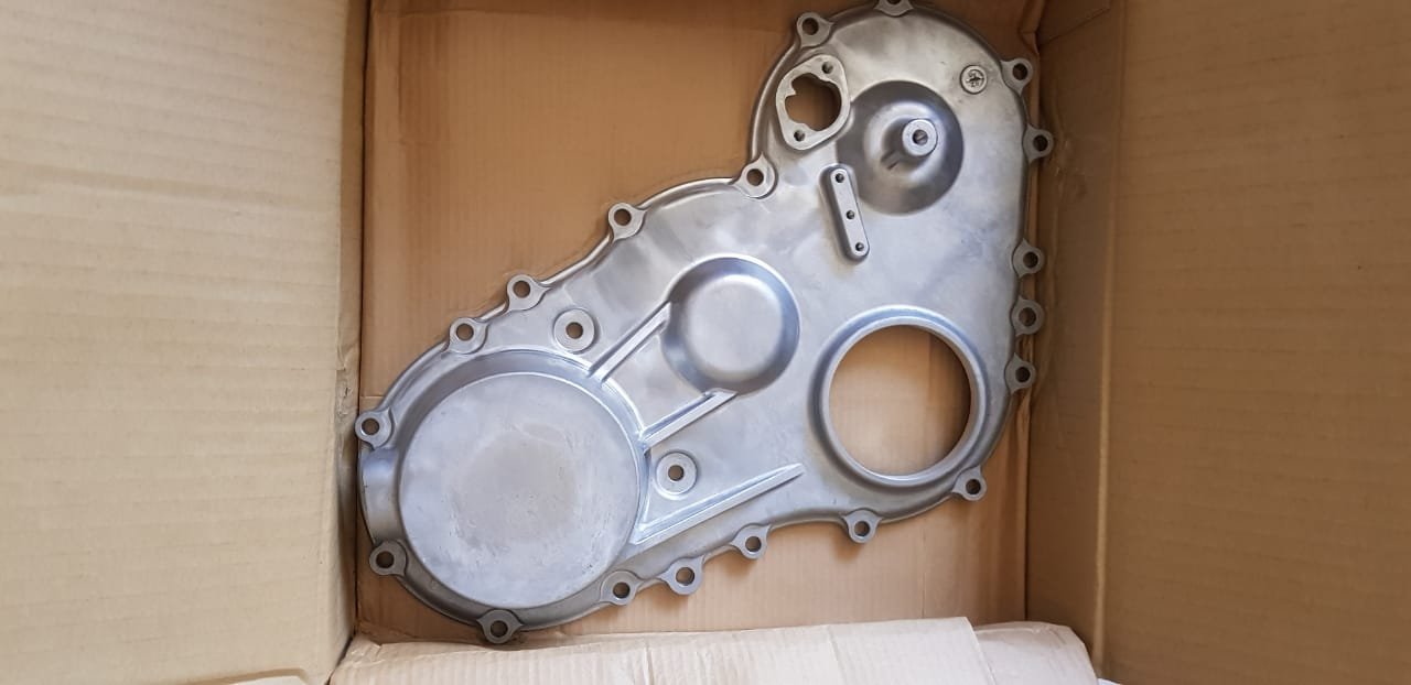 Tapa Distribución – Motor Isuzu 6BG1 Doosan, foto 4