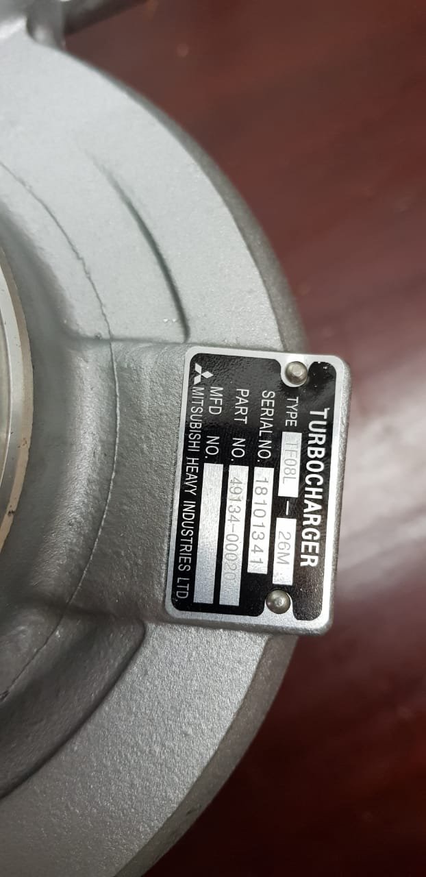 Turbo motor Isuzu 6SD1 – Hitachi EX300, foto 5