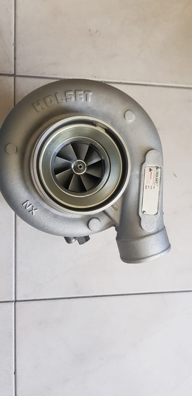 Turbo sin Valvula – Motor Cummins 6CT – HX40, foto 3