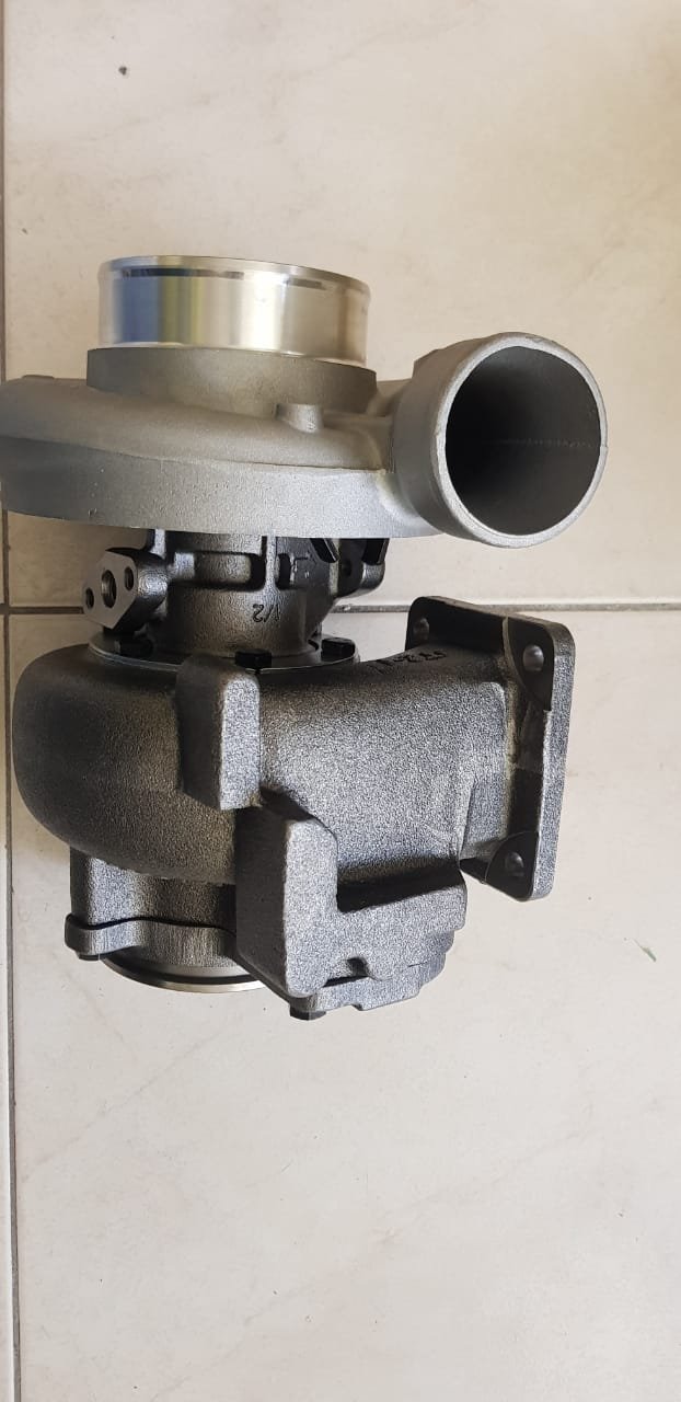 Turbo sin Valvula – Motor Cummins 6CT – HX40, foto 4