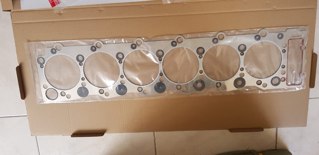 Empaquetadura Motor – Isuzu  6HK1- Excavadora Hitachi Zaxis 330, foto 3