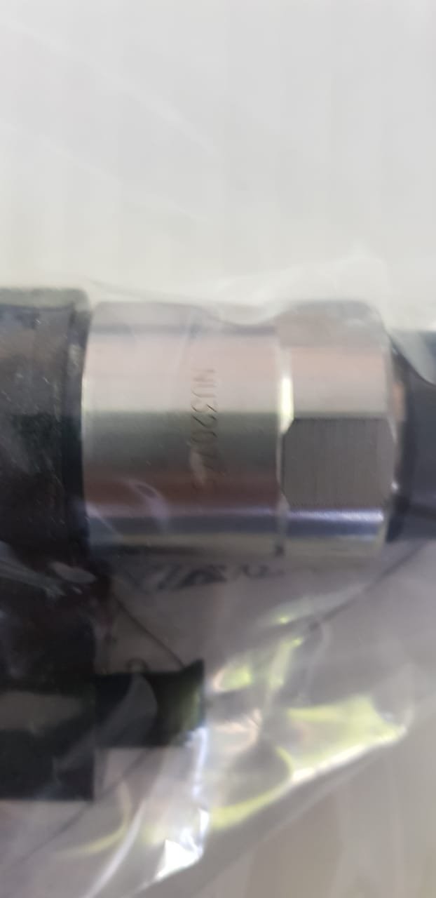 Inyector de combustible motor Isuzu 4HK1, foto 11
