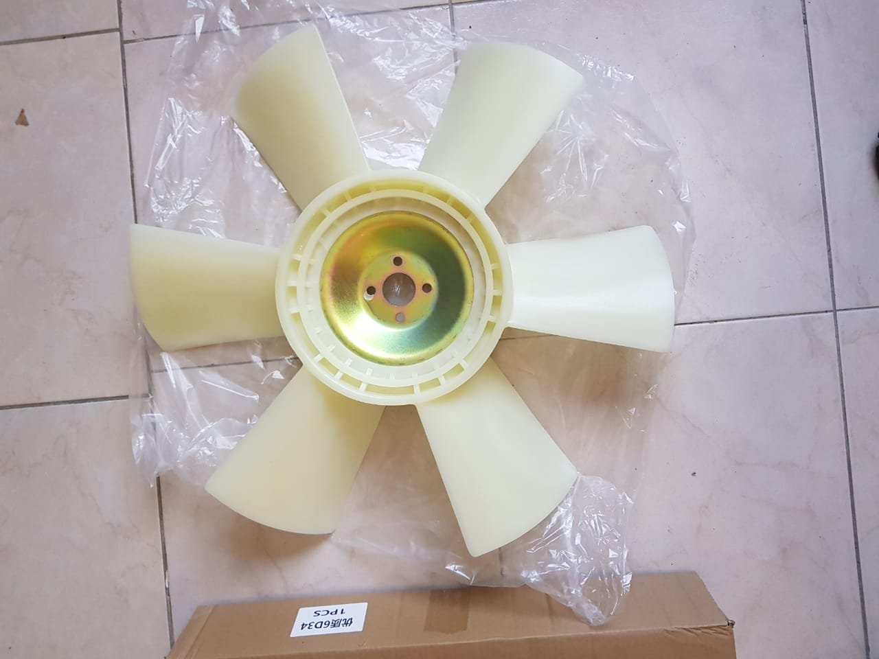 Ventilador motor Mitsubishi 6d34 – excavadora Kobelco SK210 – Sany Y215 – Kato 820-3, foto 2