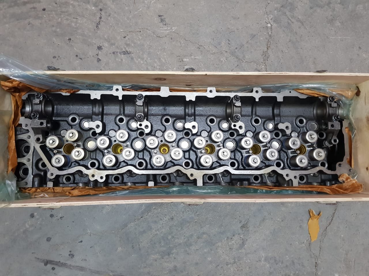 Culata motor Isuzu 6HK1, foto 13