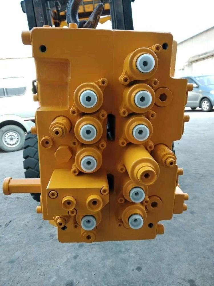 Banco de Valvulas Hyundai R210-7, foto 2