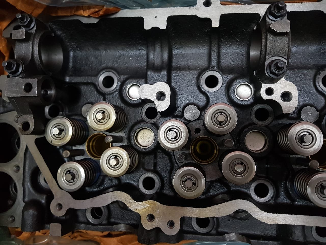 Culata motor Isuzu 6HK1, foto 12