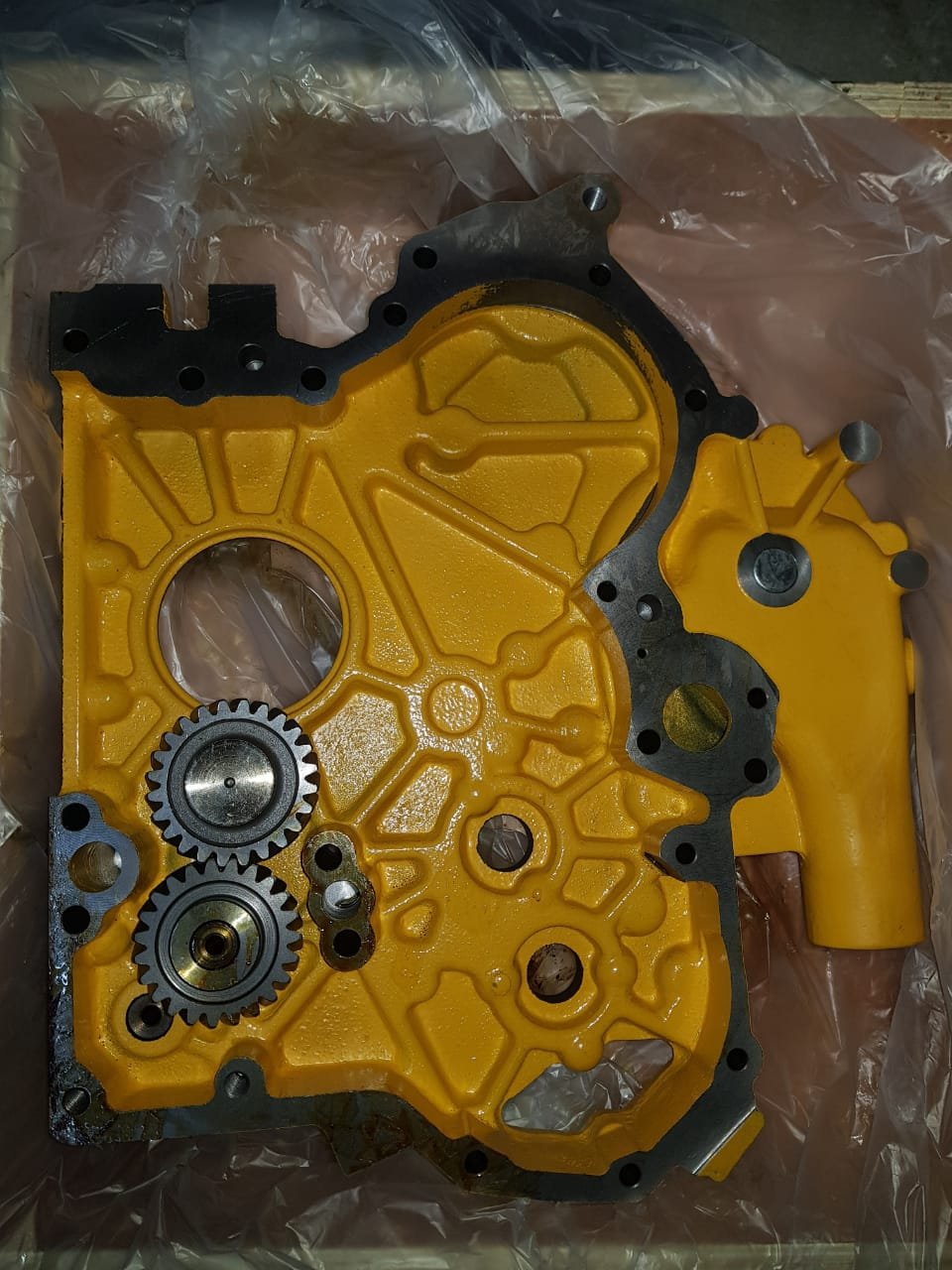 Tapa bomba de aceite – motor Caterpillar 3066 – excavadora Caterpillar 320C, foto 3