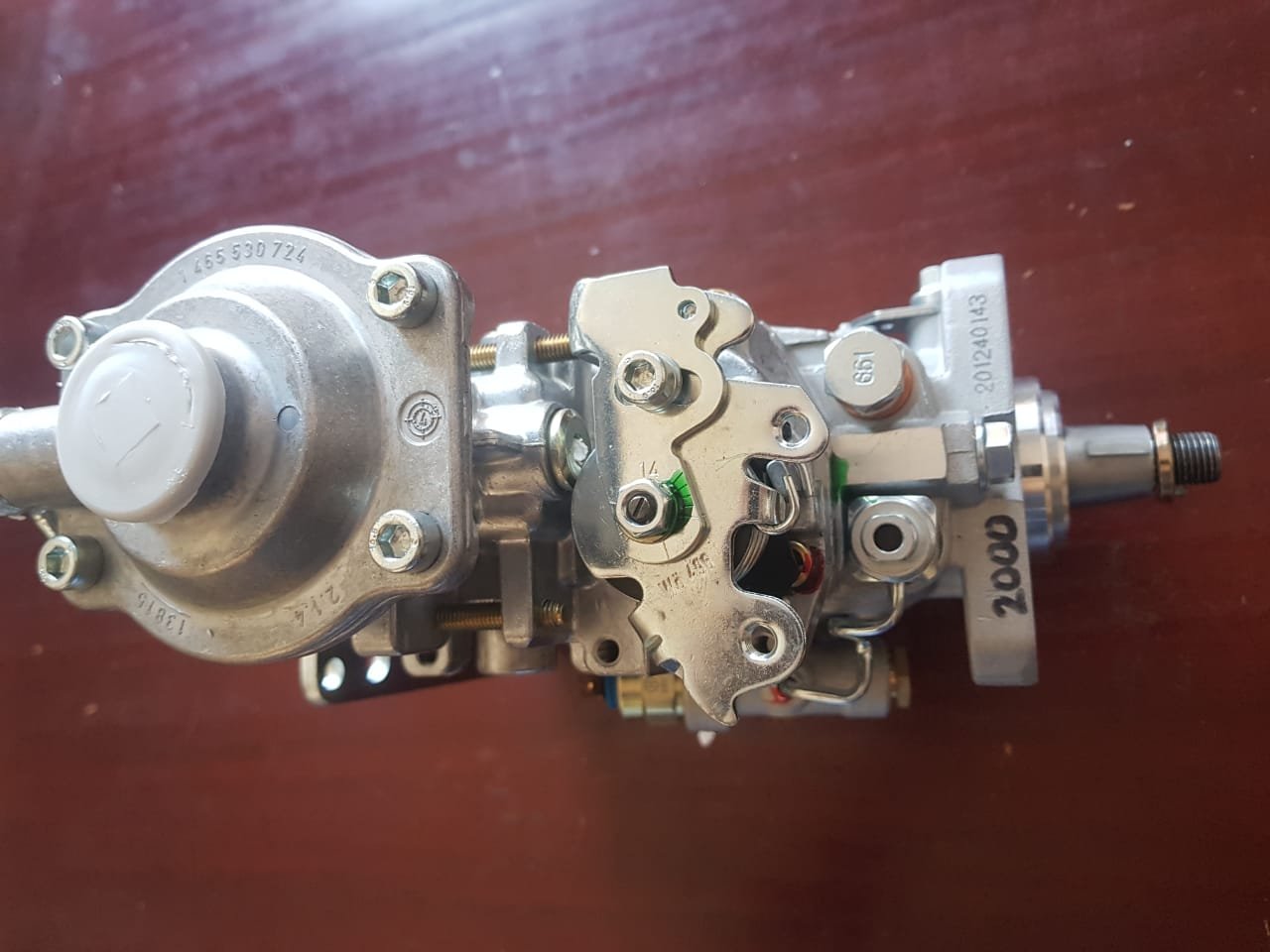 Bomba de inyección – motor CNH – excavadora Kobelco SK210-8