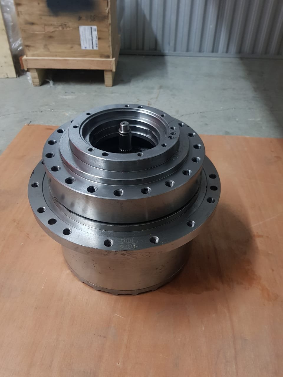 Reductor Traslacion – Excavadora CASE CX130-130B, foto 4