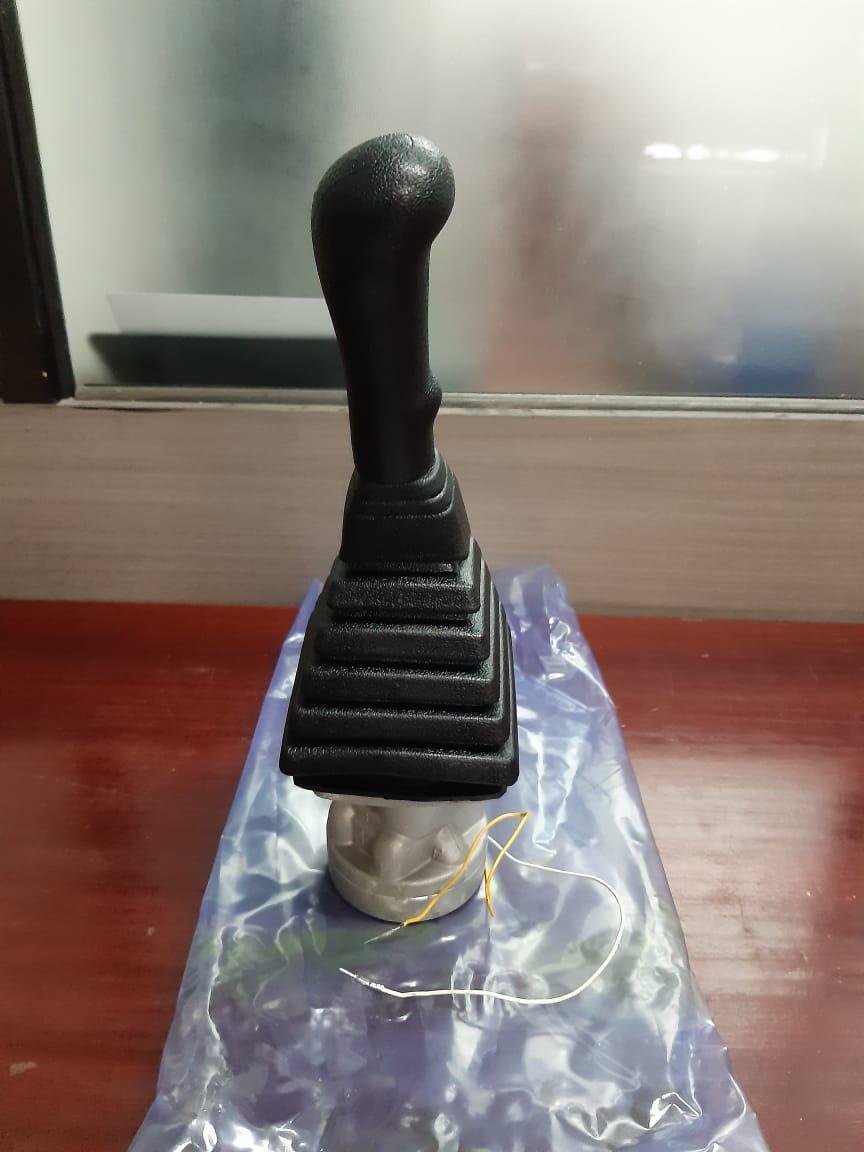 Juego o kit de mandos excavadora, Kobelco, Hyundai, Liugong, Hitachi,  Sany, Kato, foto 7