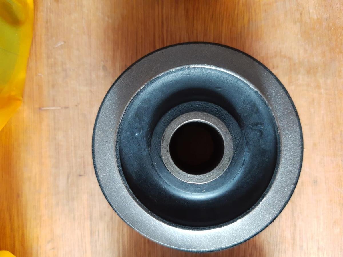 Soporte de motor Kobelco SK210 – 6, foto 6