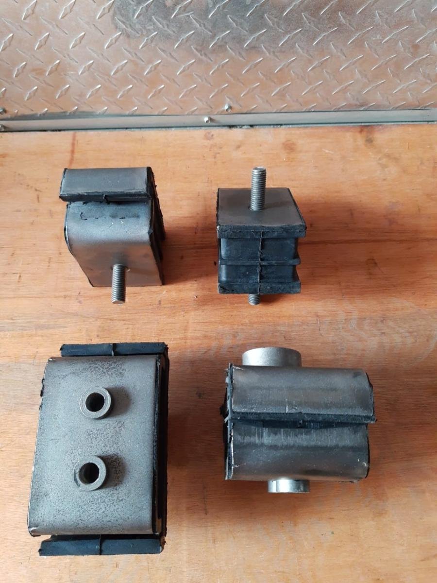 Soporte de motor Isuzu 6BG1 Hitachi EX200-5, foto 4