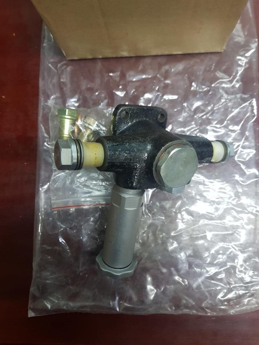 Bomba de combustible Isuzu 6SD1, foto 2