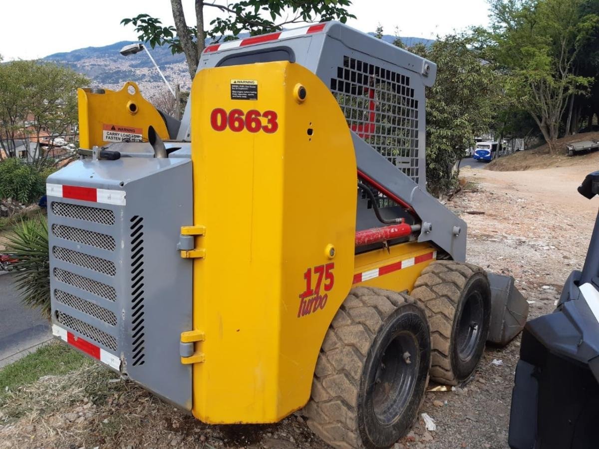 Bobcat – Thomas, foto 9