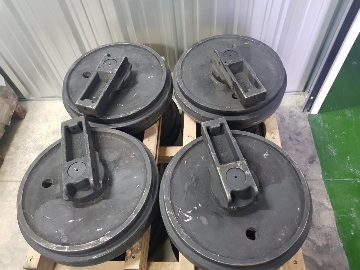 Rueda Tensora Kobelco SK200-3-4  SK210- 6-6E, foto 4
