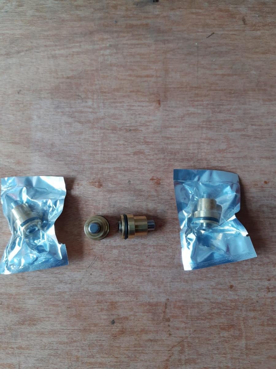 Balas de mandos de pedales para Hyundai R210, foto 3