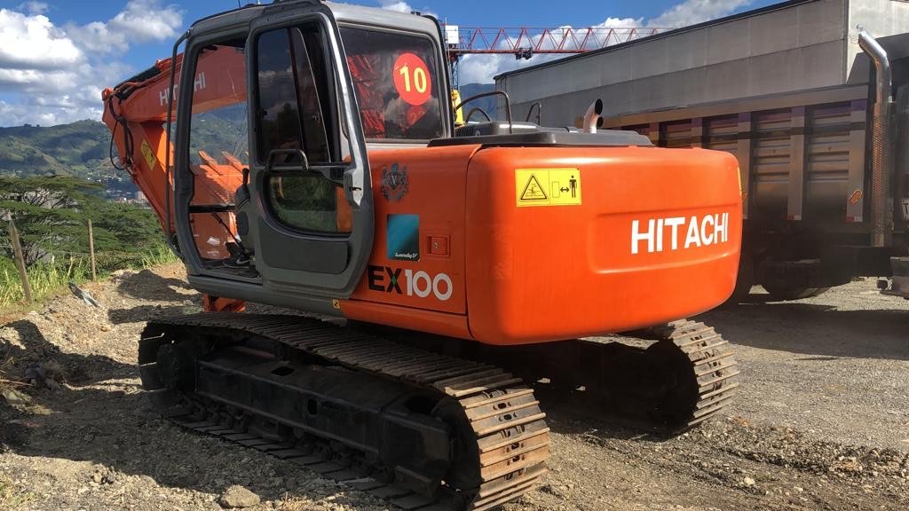 Excavadora HITACHI EX100-5, foto 6