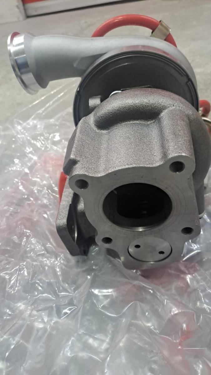 Turbo VOLVO EC210B con Valvula, foto 7