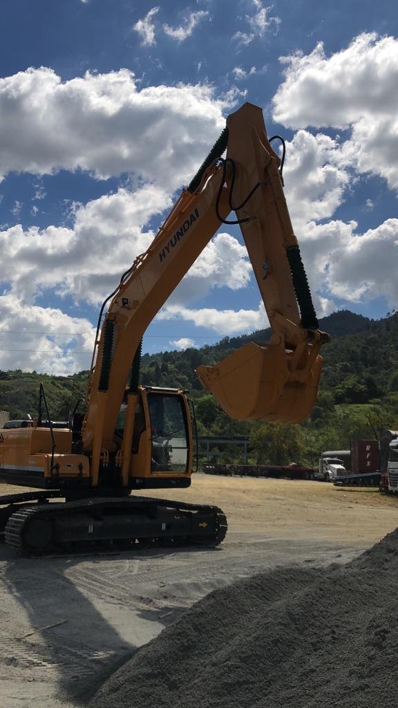 Excavadora HYUNDAI R220-9S, foto 11