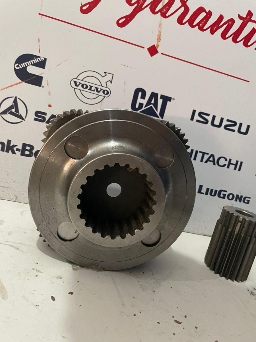 Carrier inferior Reductor Giro DOOSAN DX225 (Version 2), foto 4