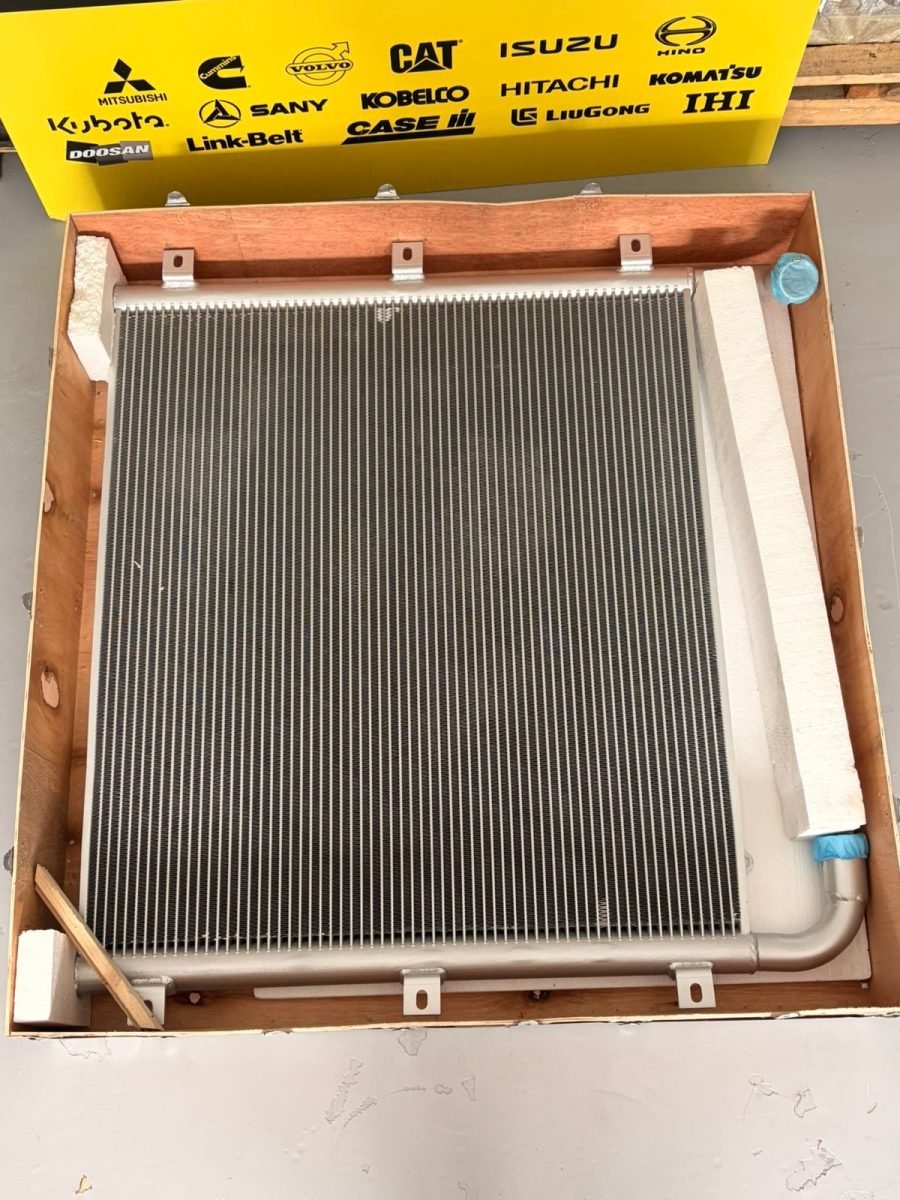 Radiador o Enfriador de Aceite Hidráulico, Kato 820-3 Kato 820R, foto 3